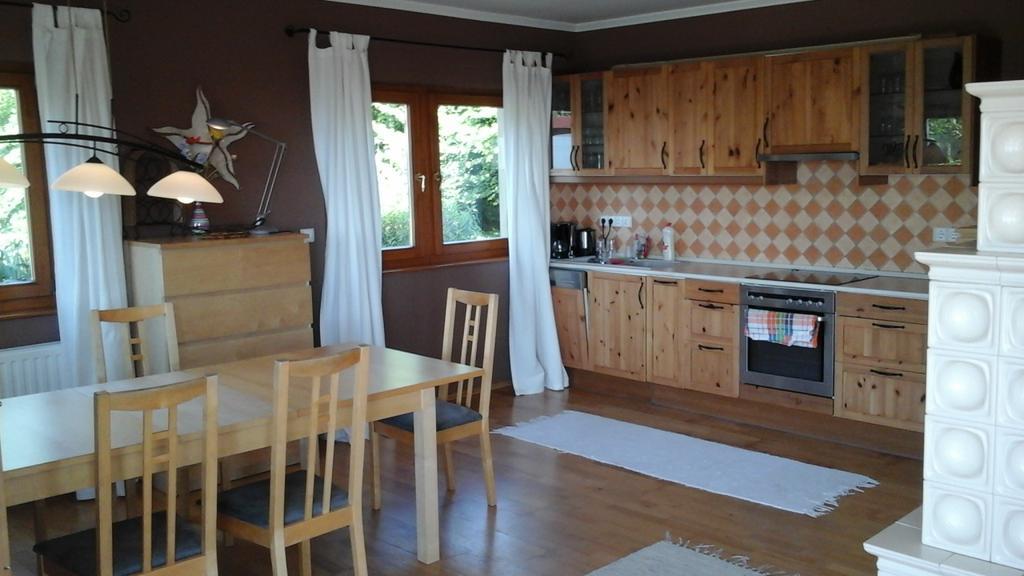 Hôtel Kincses Vendeghaz à Balatongyörök Extérieur photo